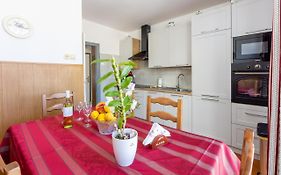 Apartment Mira 