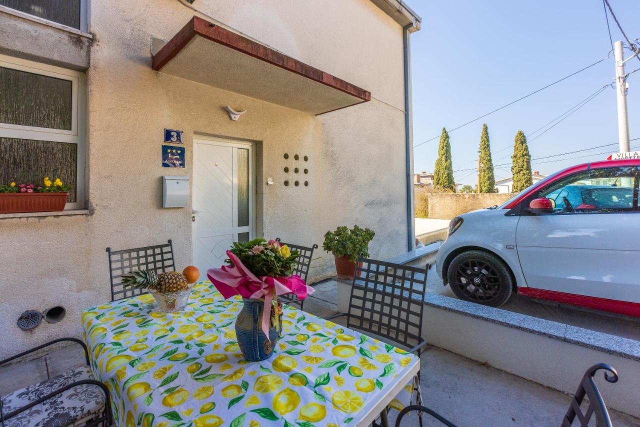 Apartment Mira "Pet Friendly" Crikvenica Kültér fotó
