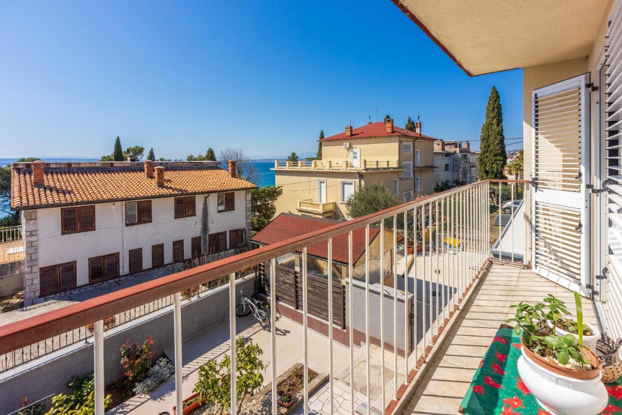 Apartment Mira "Pet Friendly" Crikvenica Kültér fotó