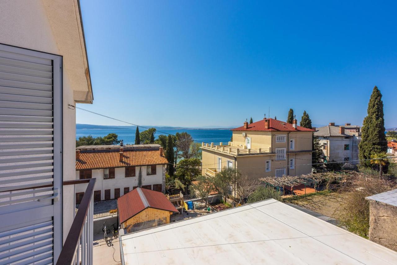 Apartment Mira "Pet Friendly" Crikvenica Kültér fotó